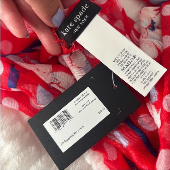 NWT Kate Spade ♠️ New York Springtime Floral Oblong Ponderosa Red Scarf - Picture 5 of 8
